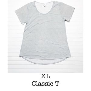 XL LuLaRoe Classic T. BNWT